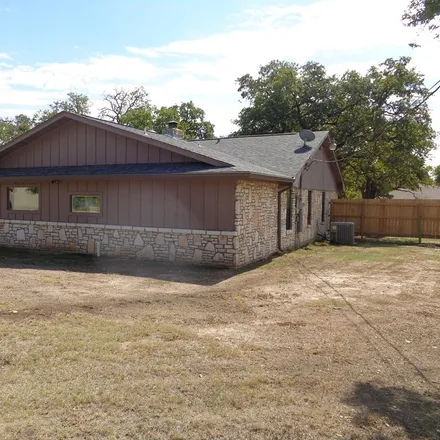 Image 7 - 145 Oak Wood Road East, Kerr County, TX 78028, USA - House for sale