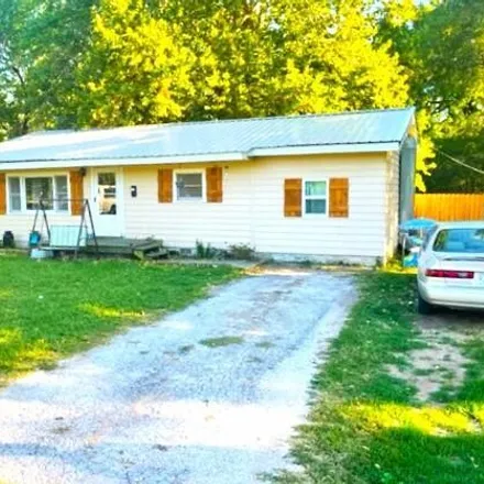 Buy this 3 bed house on 309 West Phelps Avenue in Pierce City, Lawrence County