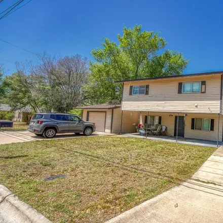 Buy this 4 bed house on 199 East Elm Street in Burnet, TX 78611