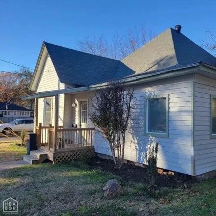 Buy this 3 bed house on 480 Olive Street in Jonesboro, AR 72401