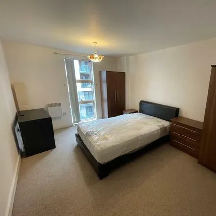 Image 3 - 2 Hornbeam Way, Manchester, M4 4AY, United Kingdom - Room for rent