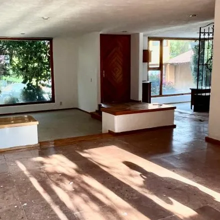 Rent this 3 bed house on Calzada Desierto de los Leones in Álvaro Obregón, 01700 Mexico City