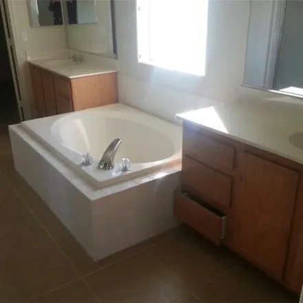 Image 7 - 3049 New Journey Way, North Las Vegas, NV 89031, USA - House for sale