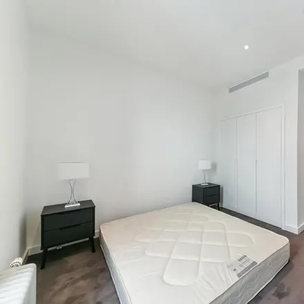 Image 6 - 47 Orchard Place, London, E14 0XQ, United Kingdom - Apartment for rent