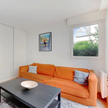 Rent this 1 bed apartment on 10 Sente des Larris in 92400 Courbevoie, France
