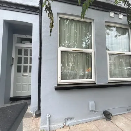Image 2 - Herbert Road, The Hyde, London, NW9 6AY, United Kingdom - Apartment for rent