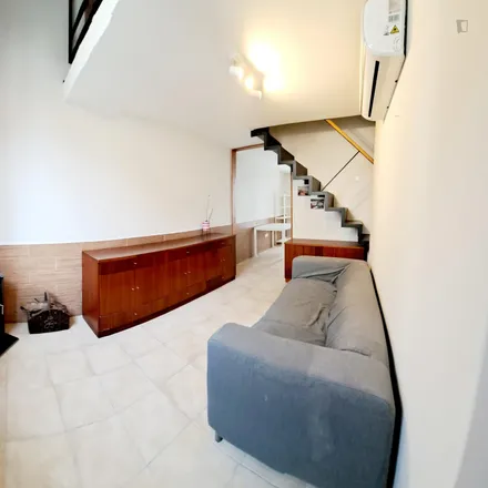 Rent this studio apartment on Rua das Eirinhas in 4300-070 Porto, Portugal