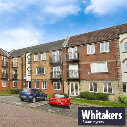 Rent this 3 bed apartment on Lancelot Court in Hull, HU9 1QD