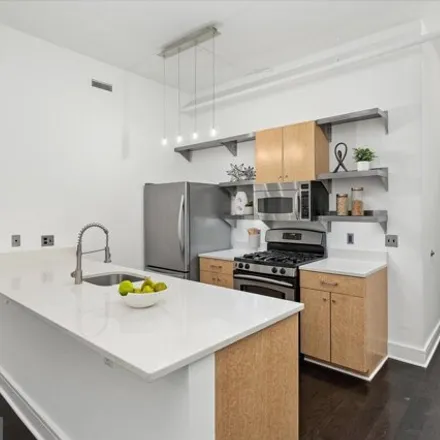 Image 6 - 809 6th Street Northwest, Washington, DC 20001, USA - Condo for sale