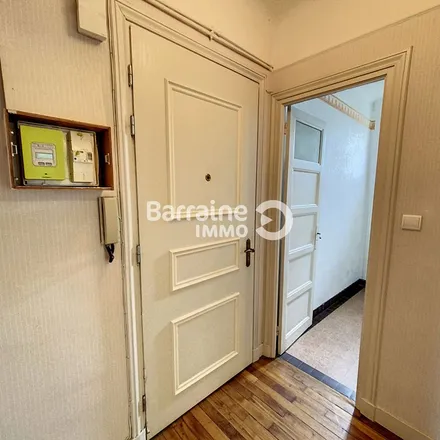 Rent this 4 bed apartment on SUAPS - Complexe sportif in Rue de la Grandière, 29200 Brest