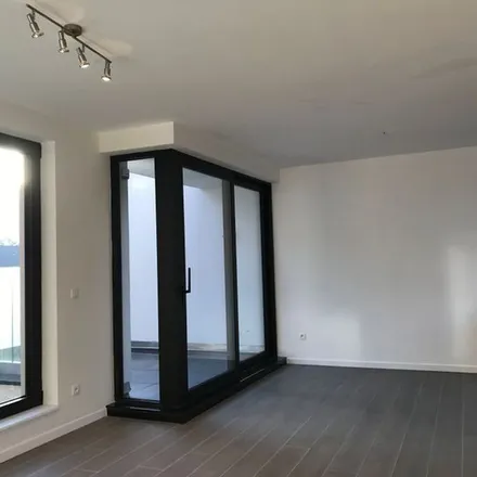 Rent this 2 bed apartment on Dorpsdam 12;14 in 9120 Beveren, Belgium