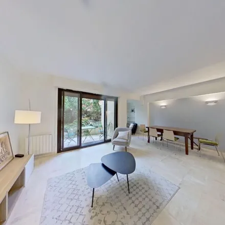 Rent this 3 bed apartment on 1 bv Place d'Italie in 75013 Paris, France