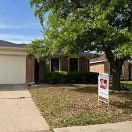 Image 5 - 1545 Chivalry Lane, Little Elm, TX 75068, USA - House for rent