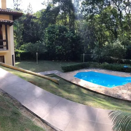 Buy this 6 bed house on Avenida Jordano Mendes in Jardim Nova Jordanésia, Cajamar - SP