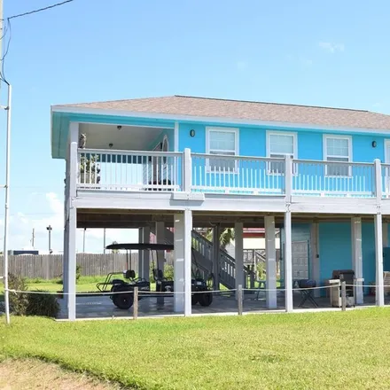 Buy this 2 bed house on 1004 South Stingaree Drive in Galveston County, TX 77650
