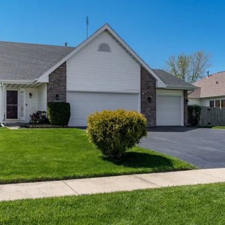 Buy this 3 bed house on 1332 Conlin Drive in Belvidere, IL 61008