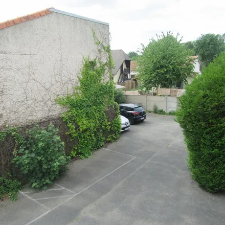 Rent this 2 bed apartment on 10 Rue des 100 Arpents in 78640 Saint-Germain-de-la-Grange, France