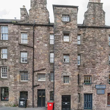 Rent this 6 bed room on 48 Candlemaker Row in City of Edinburgh, EH1 2QE