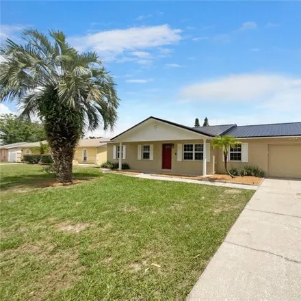 Buy this 3 bed house on 3817 Dovehollow Dr in Lakeland, Florida