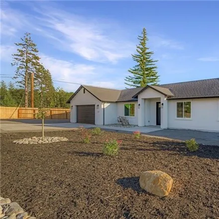 Buy this 3 bed house on 6322 Clark Road in Paradise, CA 95969