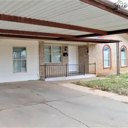 Image 2 - 4699 North Eden Hills Circle, Wichita Falls, TX 76306, USA - House for rent