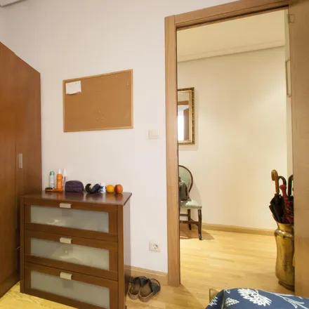 Image 3 - Calle de Vallehermoso, 59, 28015 Madrid, Spain - Room for rent