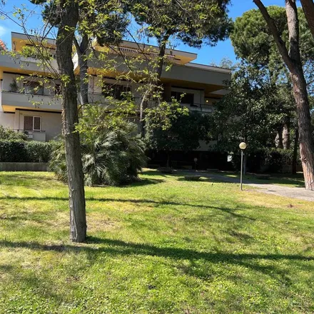 Rent this 3 bed apartment on Viale della Riviera in 65123 Pescara PE, Italy