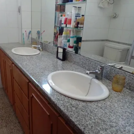 Image 5 - Coquimbo 2226, 2228, 2284, 11800 Montevideo, Uruguay - House for sale