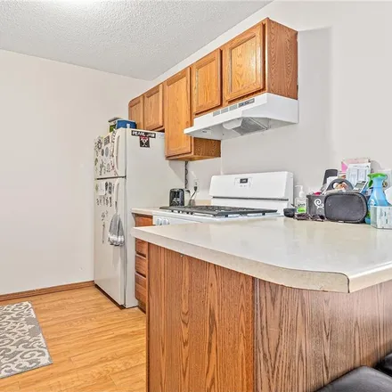 Image 5 - Black Forest Condominiums, 1601 North Innsbruck Drive, Fridley, MN 55432, USA - Condo for sale