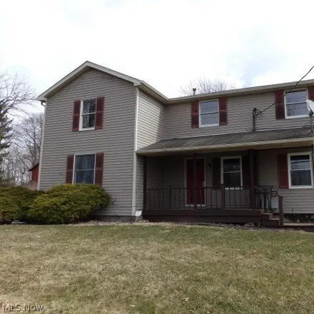 Rent this 2 bed house on 1307 Shannon Road in Girard, OH 44420