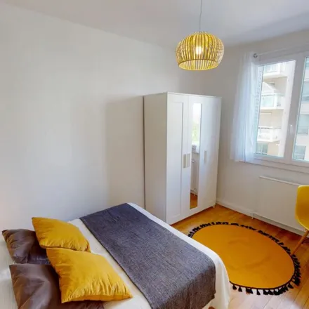 Rent this 4 bed apartment on 220 Grande Rue de la Guillotière in 69007 Lyon, France