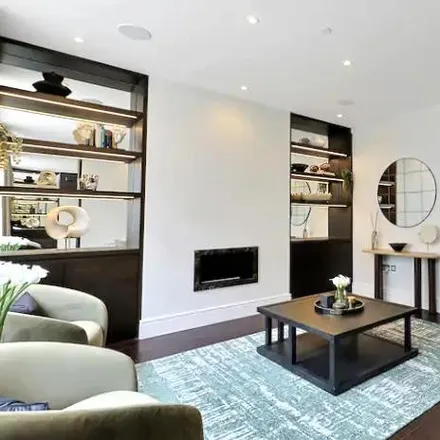 Rent this 5 bed townhouse on 23 Princes Gate Mews in London, SW7 2PR