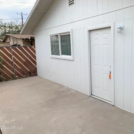 Rent this 1 bed house on 1561 East McKinley Street in Phoenix, AZ 85006