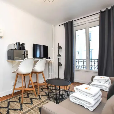 Rent this 1 bed apartment on 75 quater Rue de Villiers in 92200 Neuilly-sur-Seine, France