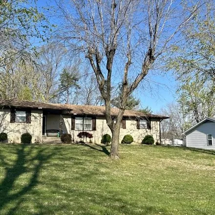 Buy this 3 bed house on 1571 Lomond Drive in Madisonville, KY 42431