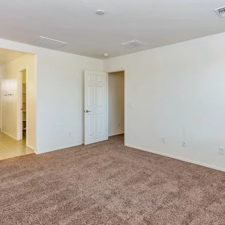 Image 5 - 4820 West Leodra Lane, Phoenix, AZ 85399, USA - Apartment for rent
