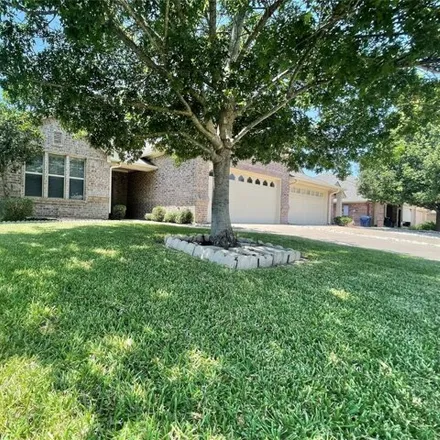 Image 2 - 1046 Roberts Bend Court, Granbury, TX 76048, USA - House for rent