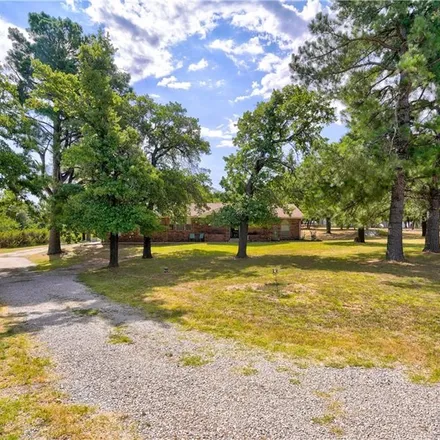 Buy this 3 bed house on 7500 North Pottawatomie Road in Harrah, Oklahoma County