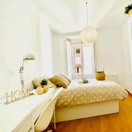 Rent this 5 bed room on Madrid in Dia & Go, Plaza Segovia Nueva