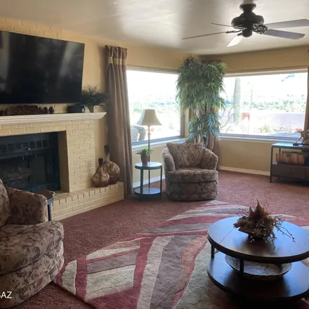Rent this 3 bed house on 609 West Pomegranate Place in Oro Valley, AZ 85737