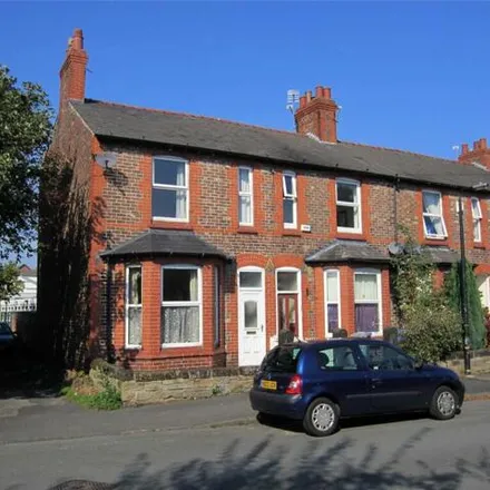 Rent this 2 bed townhouse on Moss Lane in Golf Road, Altrincham