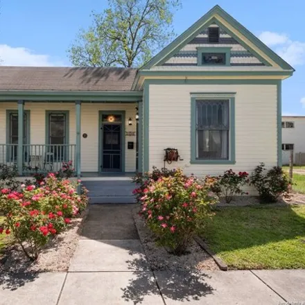 Buy this 2 bed house on 218 Sweet Street in San Antonio, TX 78204