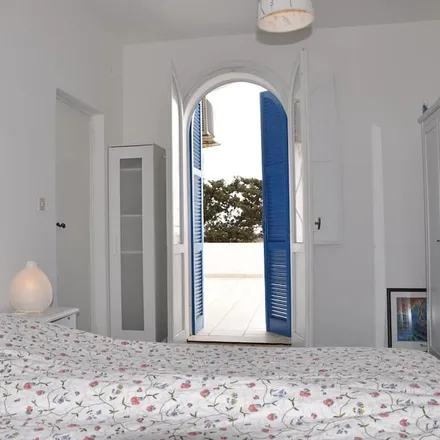 Rent this 5 bed house on Al Fresco Campomarino in Via Giovanni Pascoli 2, 74020 Campomarino di Maruggio TA