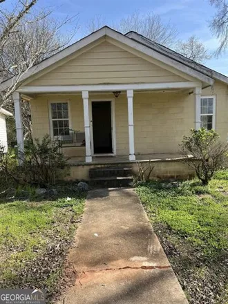 Buy this 3 bed house on 526 South Warren Street in Milledgeville, GA 31061