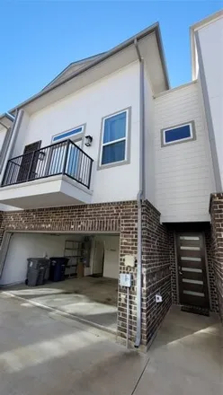 Rent this 3 bed condo on 2231 Lovedale Avenue in Dallas, TX 75235