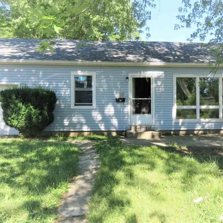 Buy this 2 bed house on 1702 Johnson Street in Logansport, IN 46947