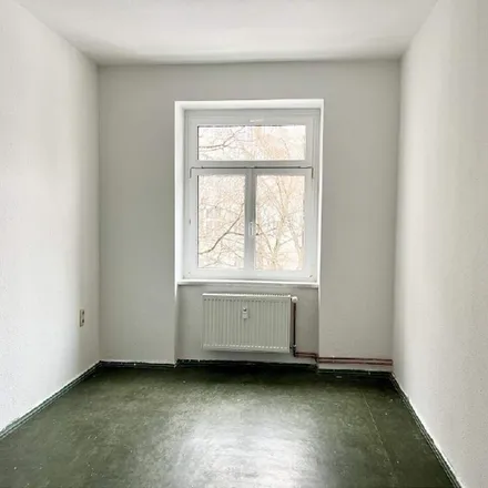 Rent this 2 bed apartment on Fritz-Reuter-Straße 14 in 01097 Dresden, Germany