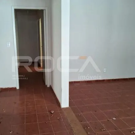 Rent this 3 bed house on Avenida Nove de Julho 2033 in Jardim América, Ribeirão Preto - SP