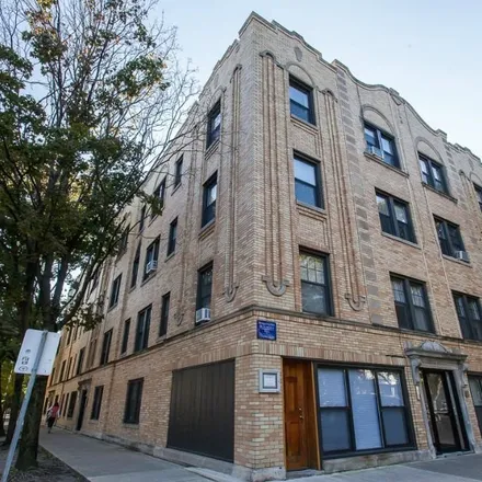 Image 1 - 1101 West Wellington Avenue - Apartment for rent