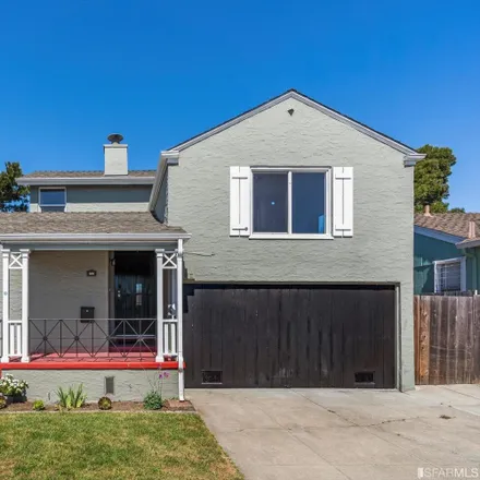 Buy this 3 bed house on 609 38th Street in Richmond, CA 94805